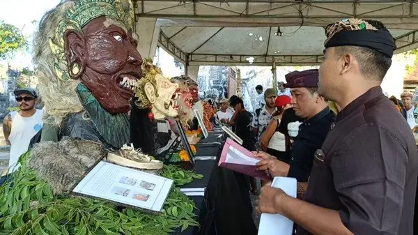 Batununggul Village Festival 2024 lomba membuat tapel