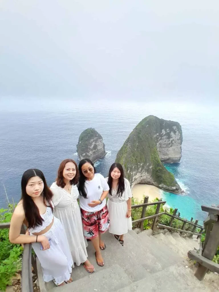 Kelingking Beach Nusa Penida Transport Bali Tour Agency 5 1