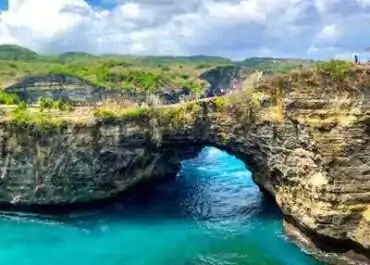 Obyek Wisata Broken Beach