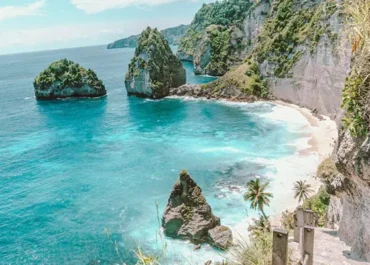 Diamond Beach Nusa Penida, Bali, Indonesia