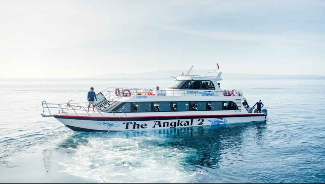 the-angkal-fast-boat-nusa-penida